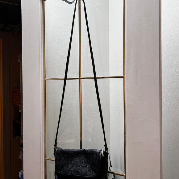 Cute Understated Black Going Out Bag - Picture 2 of 5